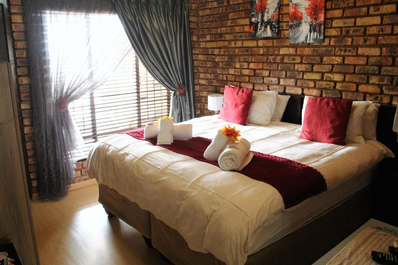 Belle Vue Guesthouse Хартбиспурт Экстерьер фото